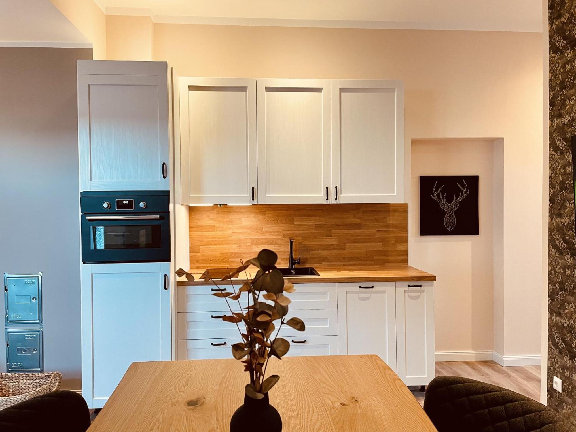 Casa Rehse I Loft-Apartment I Kostenlos Parken & Wlan I Self-Check-In I Oepnv I 65Zoll-Tv Erfurt Dış mekan fotoğraf